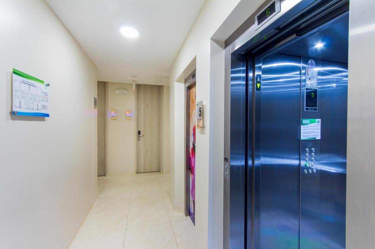 Hotel Aixo Suites By Geh Suites Cartagena Exterior photo